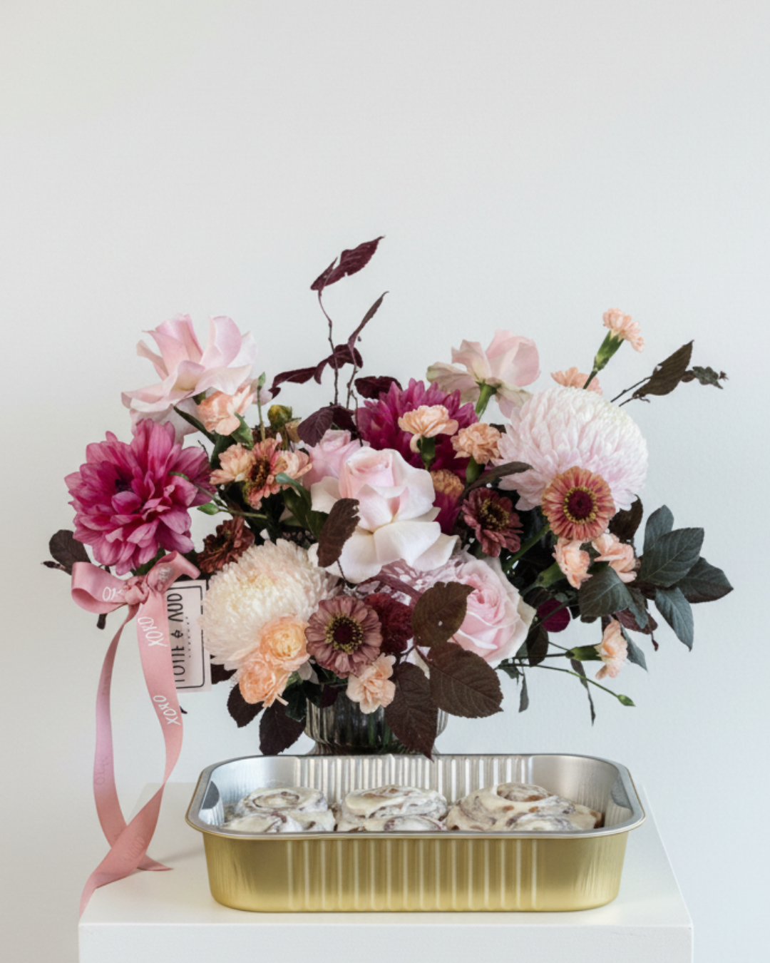 blooms & buns